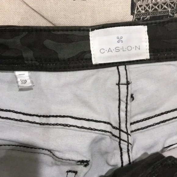 Caslon Utility Pants (Petite) - Picture 5 of 8